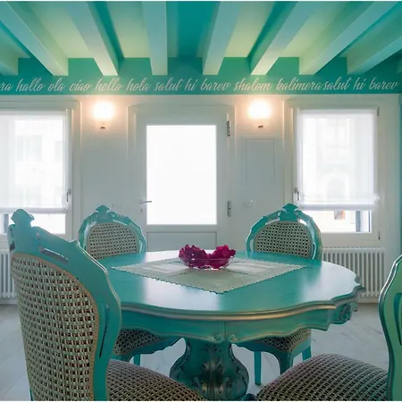 Tiffany Apartament